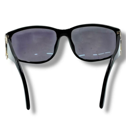 Chanel Sunglasses CC Logo Log Black Eyewear — view 7