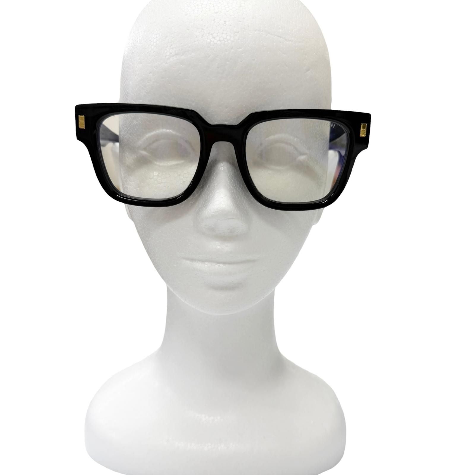 Louis Vuitton Optical LV Escape Blue Ray Light Purple External Cut Sunglasses — view 2