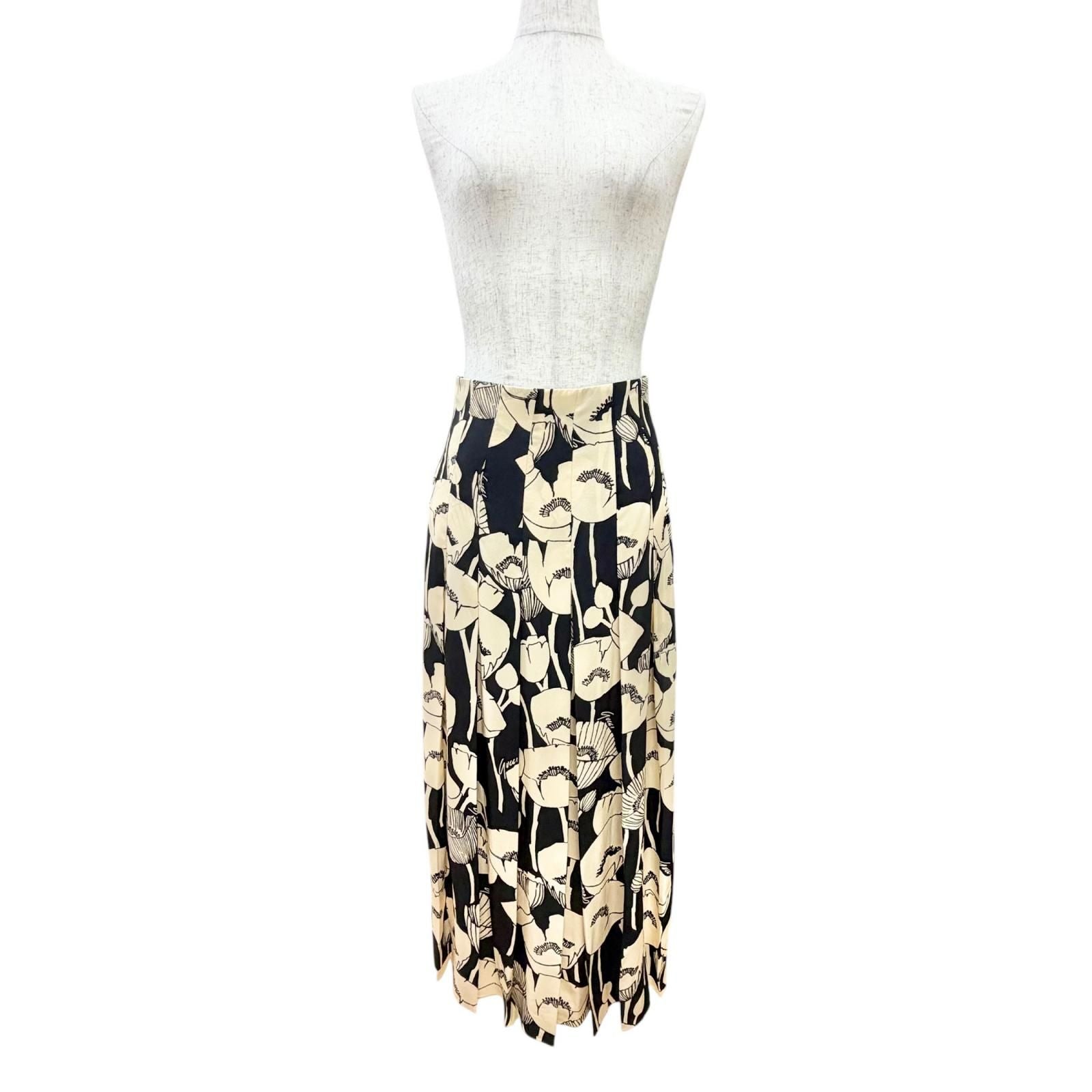 Gucci 100% Silk Poppy Flower All Over Pattern Long Pleated Skirt Beige Black 38 — view 2