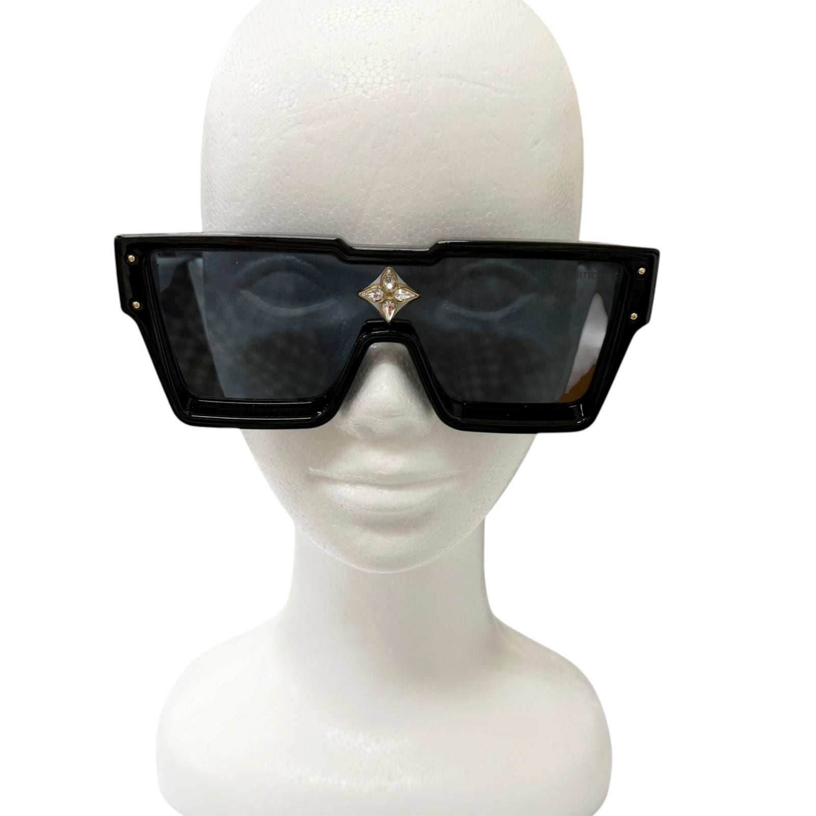 Louis Vuitton Cyclone S Square Sunglasses Black Blue Lens 150 Eyewear — view 3