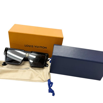 Louis Vuitton Cyclone S Square Sunglasses Black Blue Lens 150 Eyewear — view 2