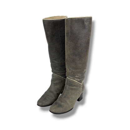 Chanel Accent CC Logo Shearling Long Boots Knee Length Gray 37c — view 3