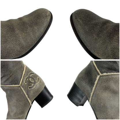 Chanel Accent CC Logo Shearling Long Boots Knee Length Gray 37c — view 7