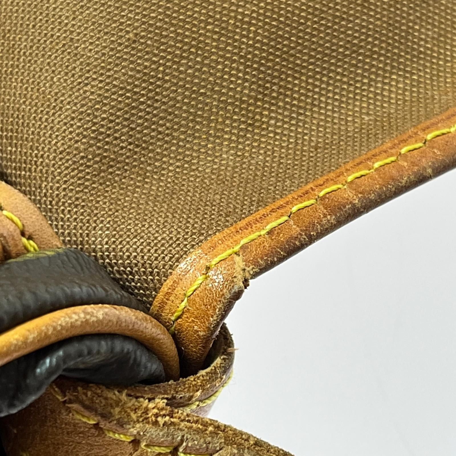 Louis Vuitton Monogram Saumur 30 Shoulder Bag Brown — view 7