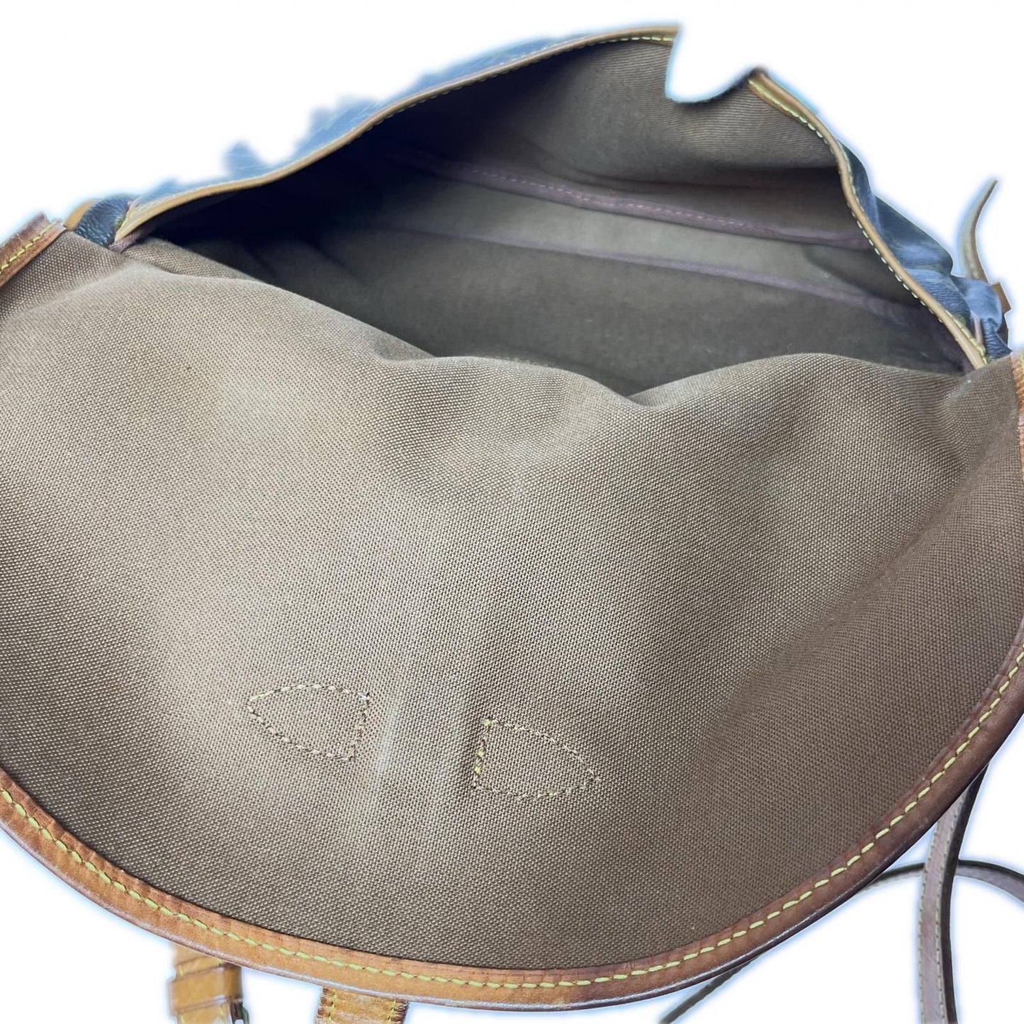 Louis Vuitton Monogram Saumur 30 Shoulder Bag Brown — view 6