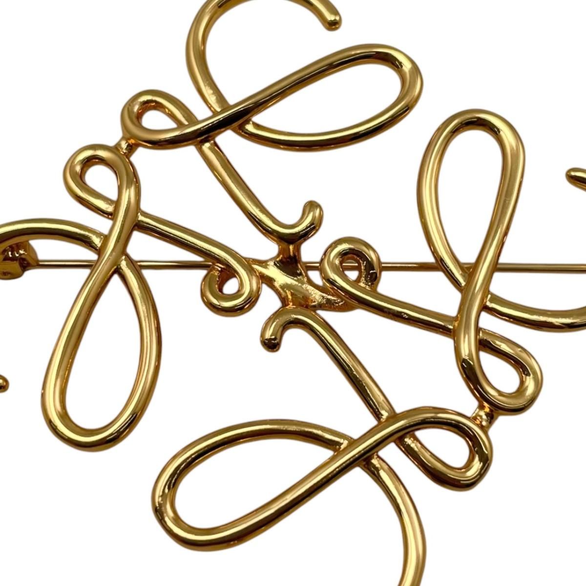 Loewe Brooch Anagram 111.25.020 Metal Logo Gold — view 3
