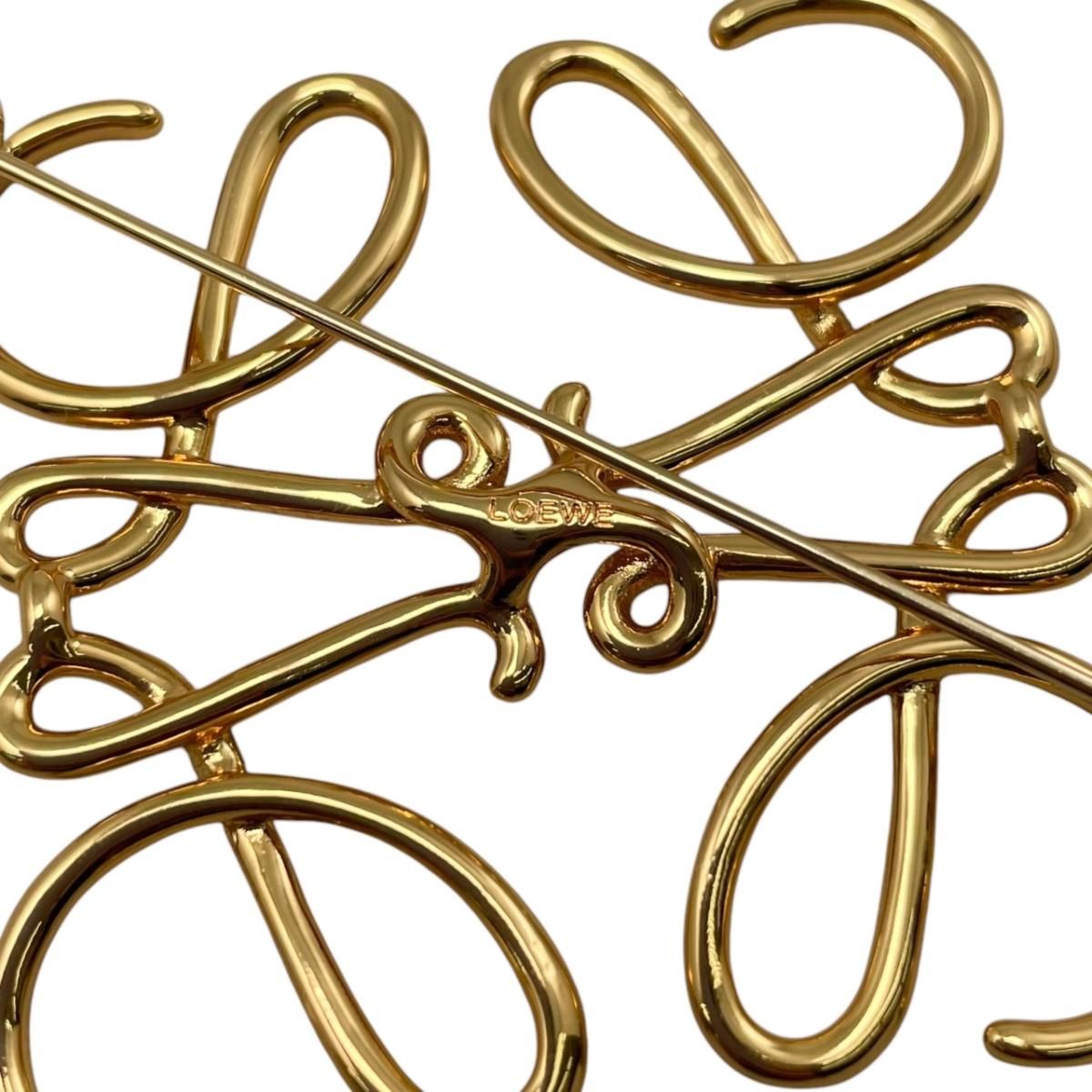 Loewe Brooch Anagram 111.25.020 Metal Logo Gold — view 4