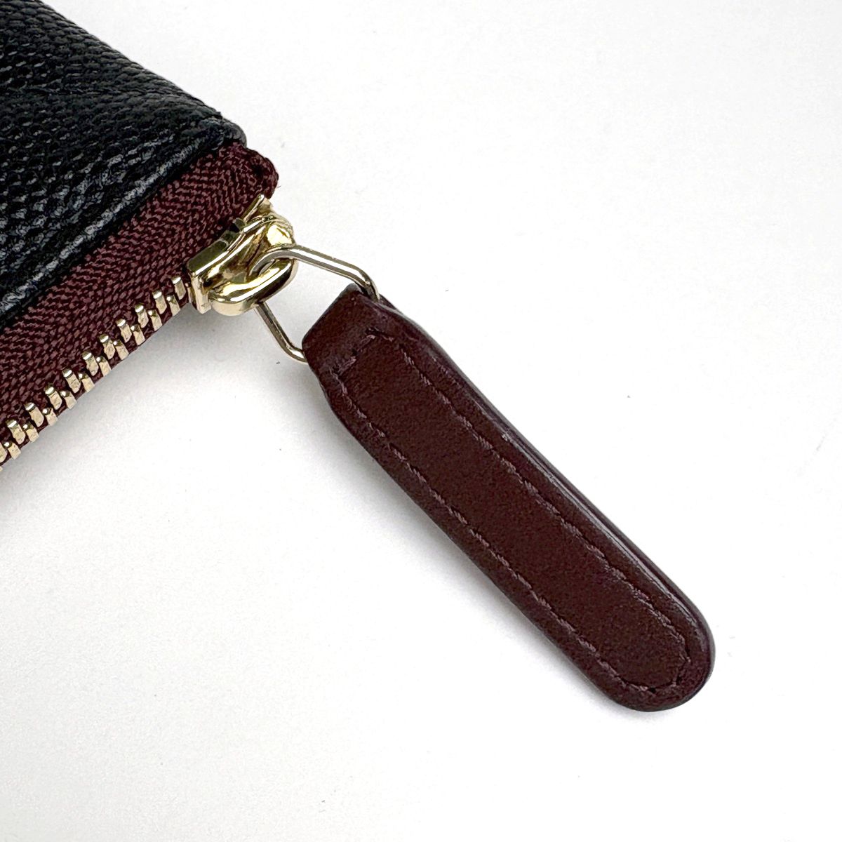 Chanel CC Logo Clutch Quilted Caviar Leather Black — view 5