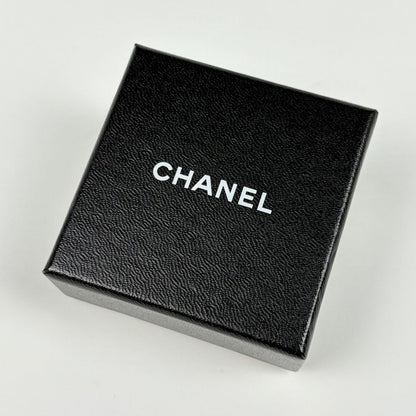 Chanel Camellia Necklace CC Logo Silver Plated — view 6