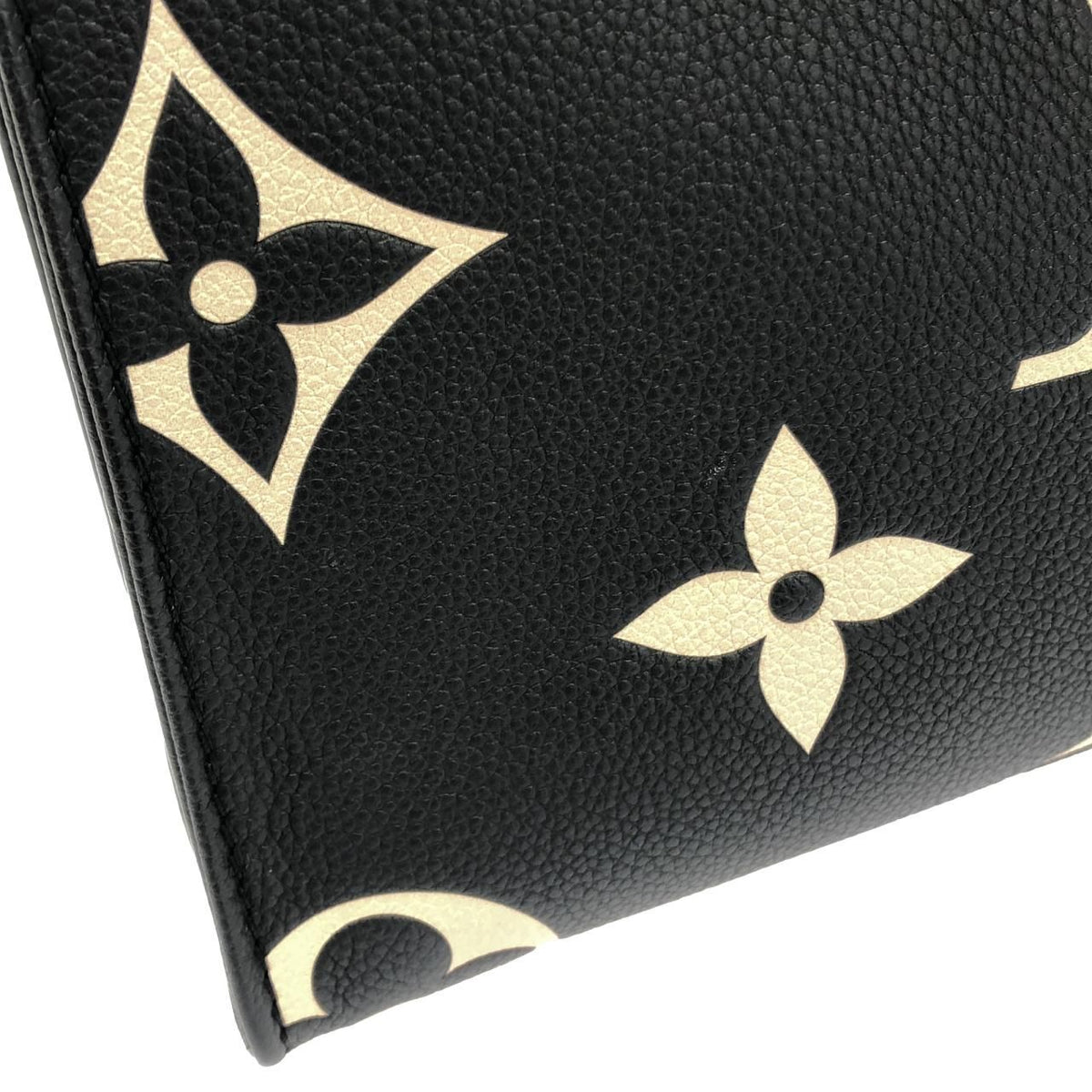 Louis Vuitton Bicolor Monogram Empreinte On The Go PM — view 4