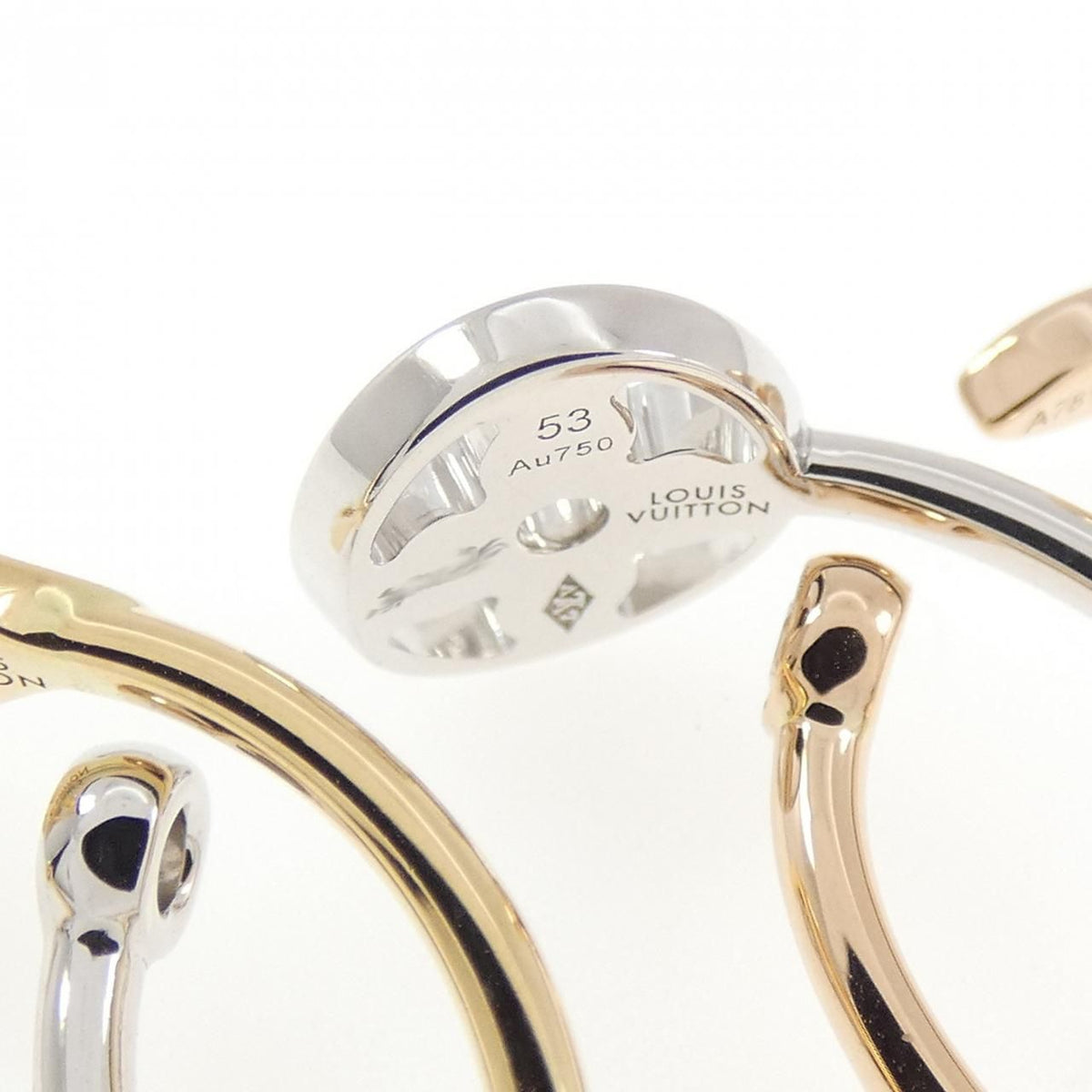 Louis Vuitton Bague Monogram Idylle Ring — view 4