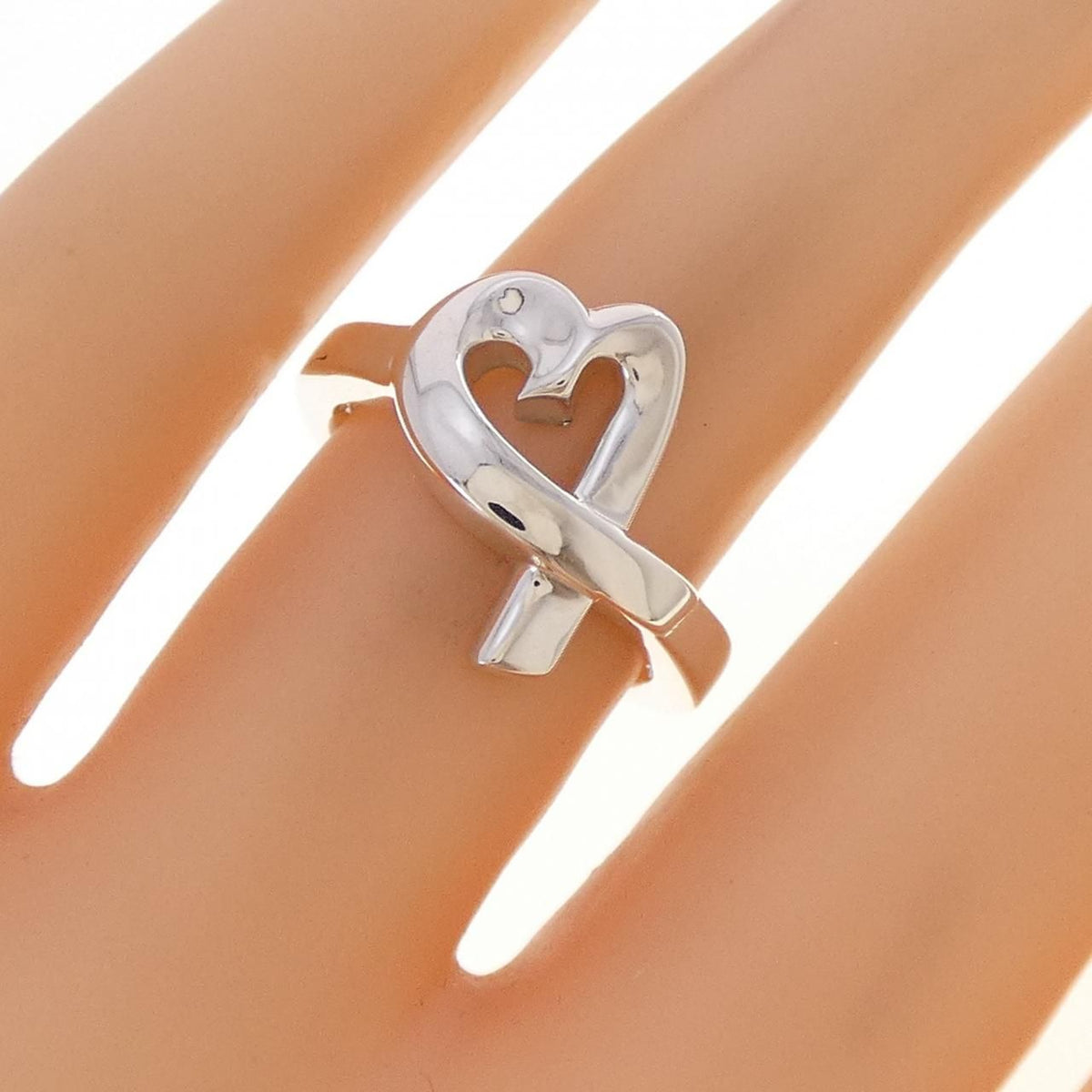 Tiffany & Co Loving Heart Ring — view 5