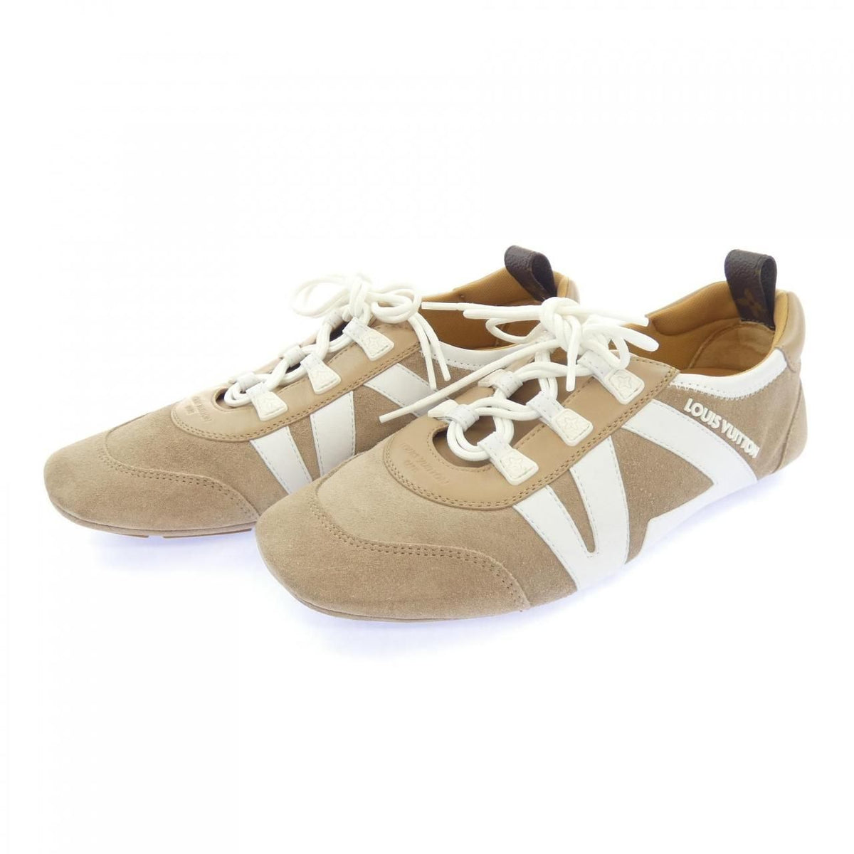 Louis Vuitton LV Sneakers — view 3