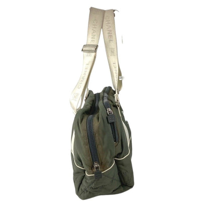Chanel Boston Bag Logo CC Nylon Gray — view 4