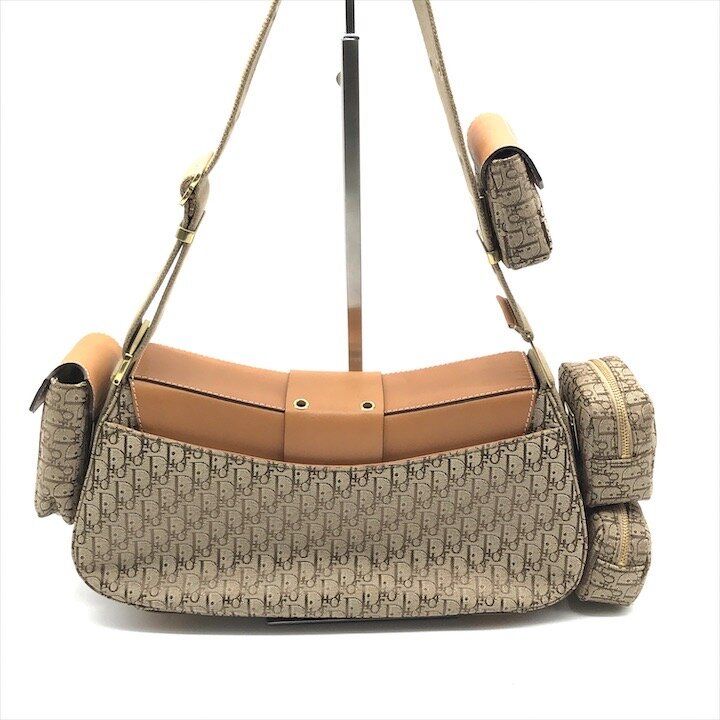 Dior Street Chic Trotter Columbus Shoulder Bag Brown — view 3