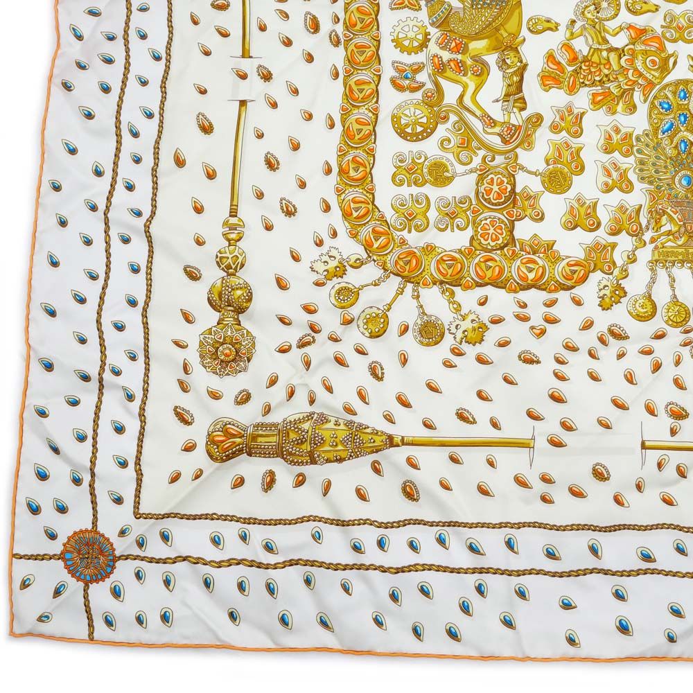 Hermes Carre 90 Tresors Retrouves Hidden Treasure with Card White Orange Scarf — view 4