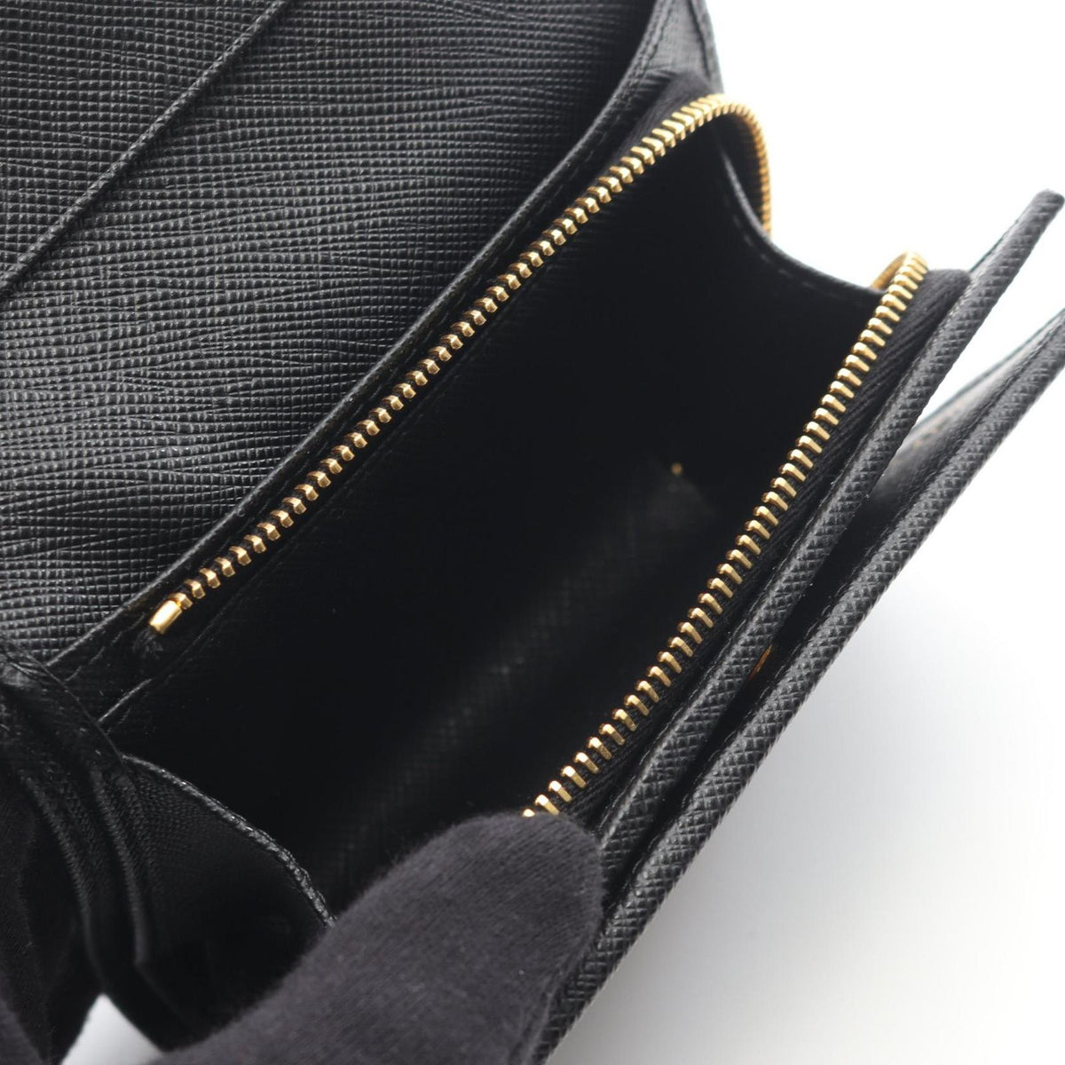 Prada Trifold Wallet Saffiano Metal Leather — view 4