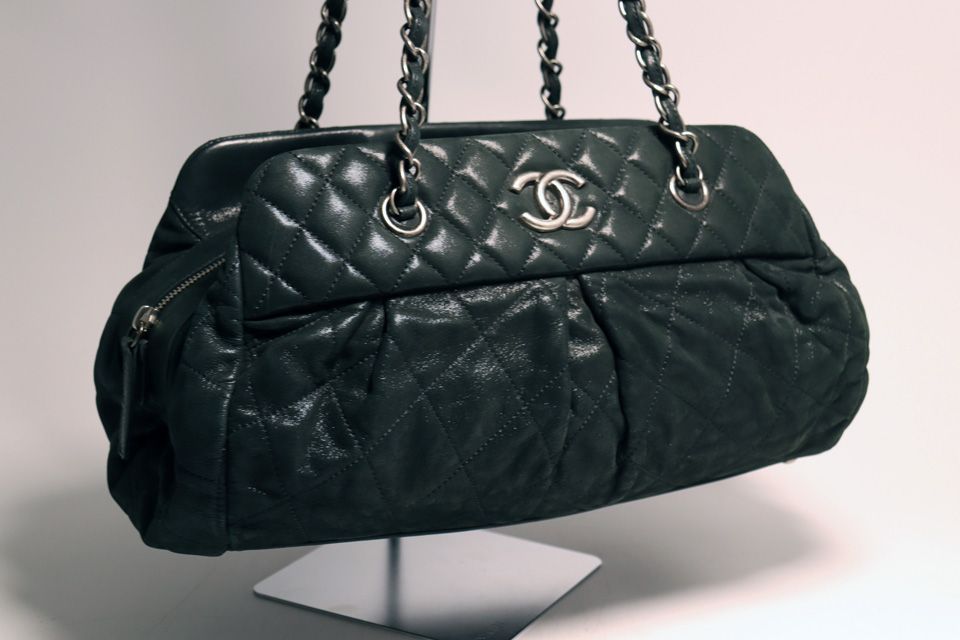 Chanel Quilted Leather Shoulder Bag — view 4