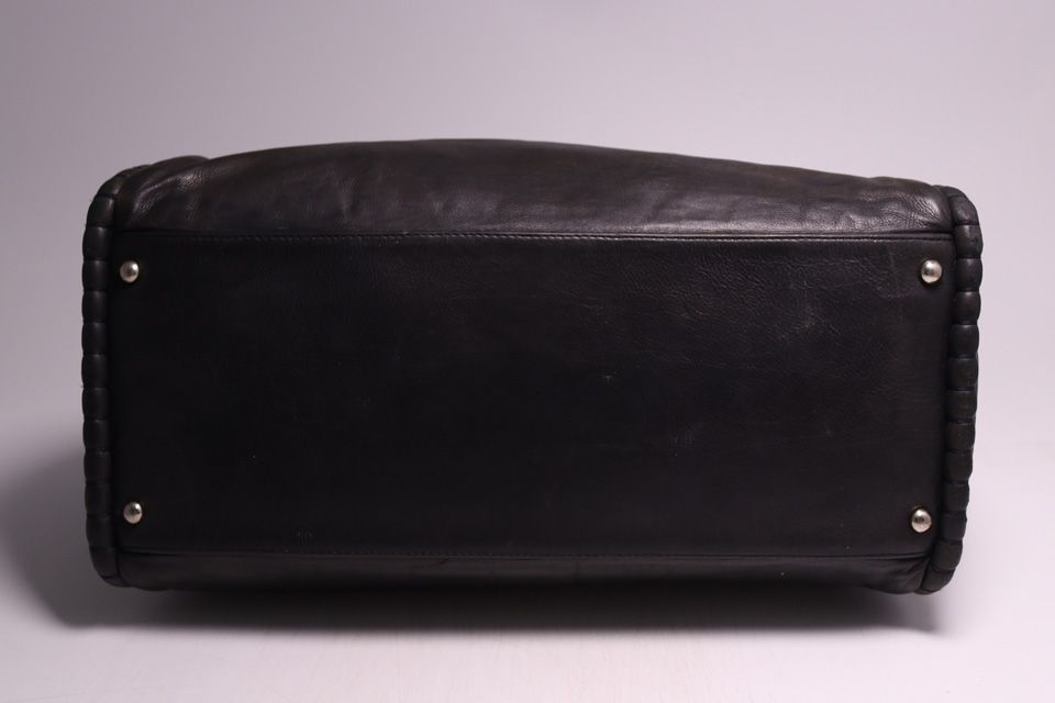 Chanel Leather Shoulder Bag — view 3