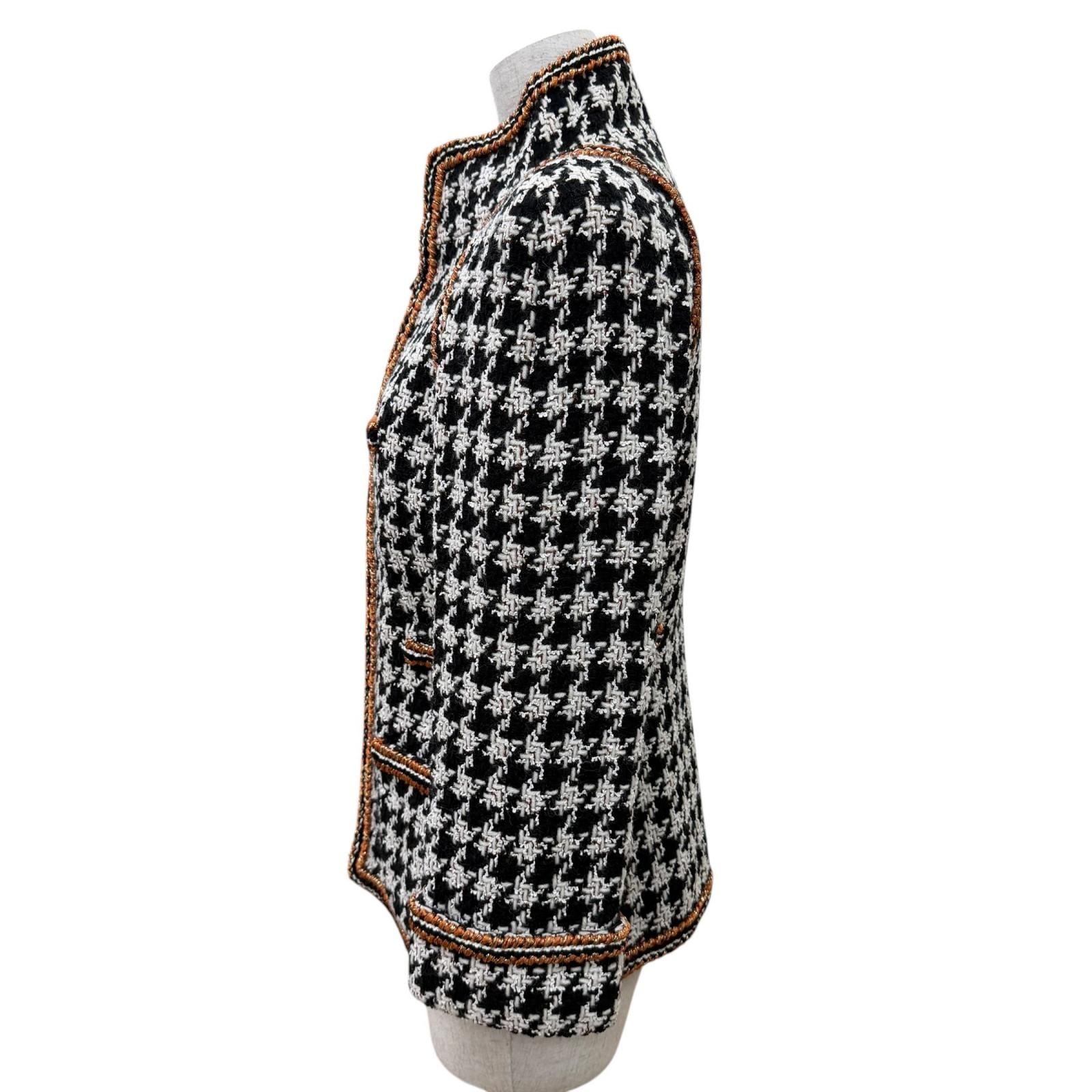 Chanel 17k Houndstooth Coco Button Zip Tweed Jacket Stand Collar Black 34 — view 3