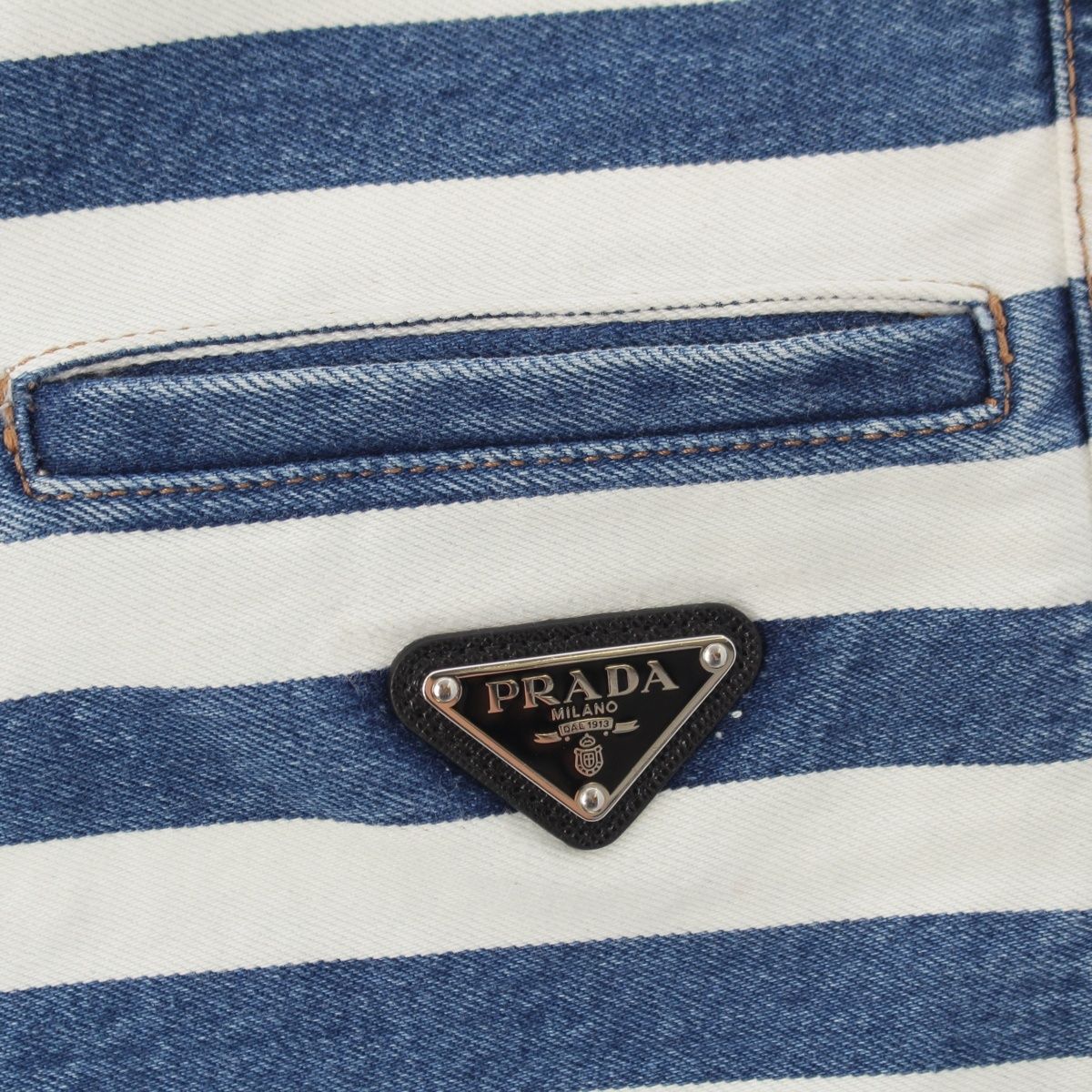 Prada Cotton Plate Border Pattern Skirt White Blue 38 — view 6