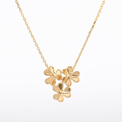 Van Cleef & Arpels Necklace Frivole Mini 3 Flowers — view 4