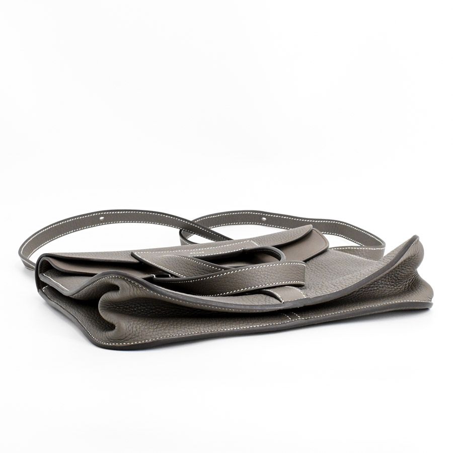 Hermes Handbag Halzan 31 — view 5