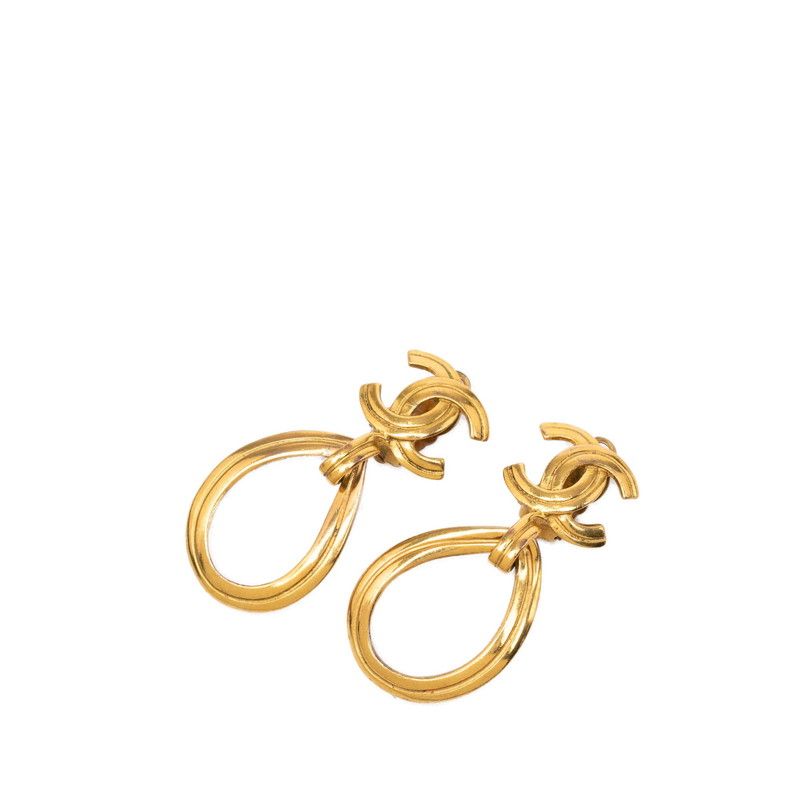 Chanel 96P CC Logo Vintage Teardrop Earrings 96 Gold Plated