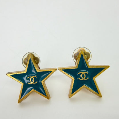 Chanel 01P CC Logo Star Earrings Plated Turquoise Blue Gold Vintage — view 4
