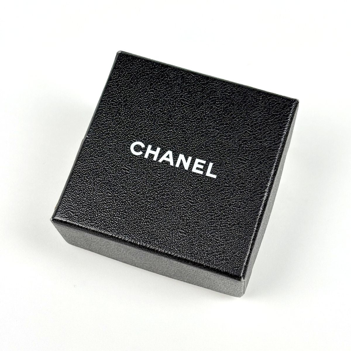 Chanel CC Logo Rhinestone Necklace Silver Plated — view 6