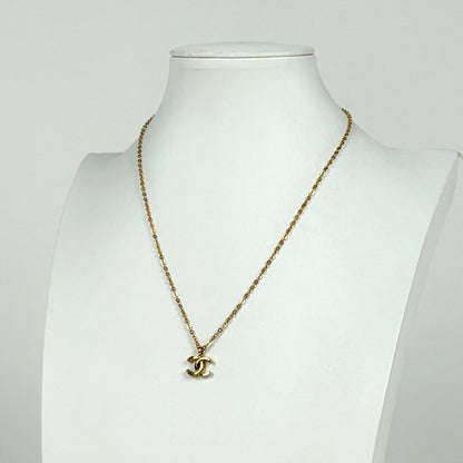 Chanel CC Logo Necklace Gold Plated — view 6