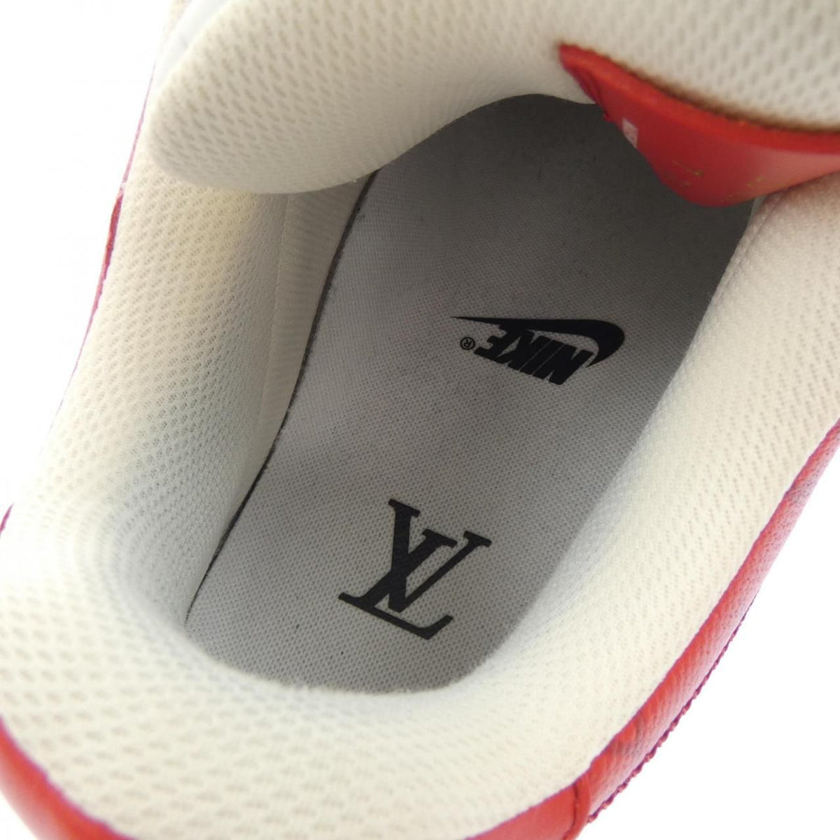 Louis Vuitton by Virgil Abloh Nike Air Low Sneakers — view 6
