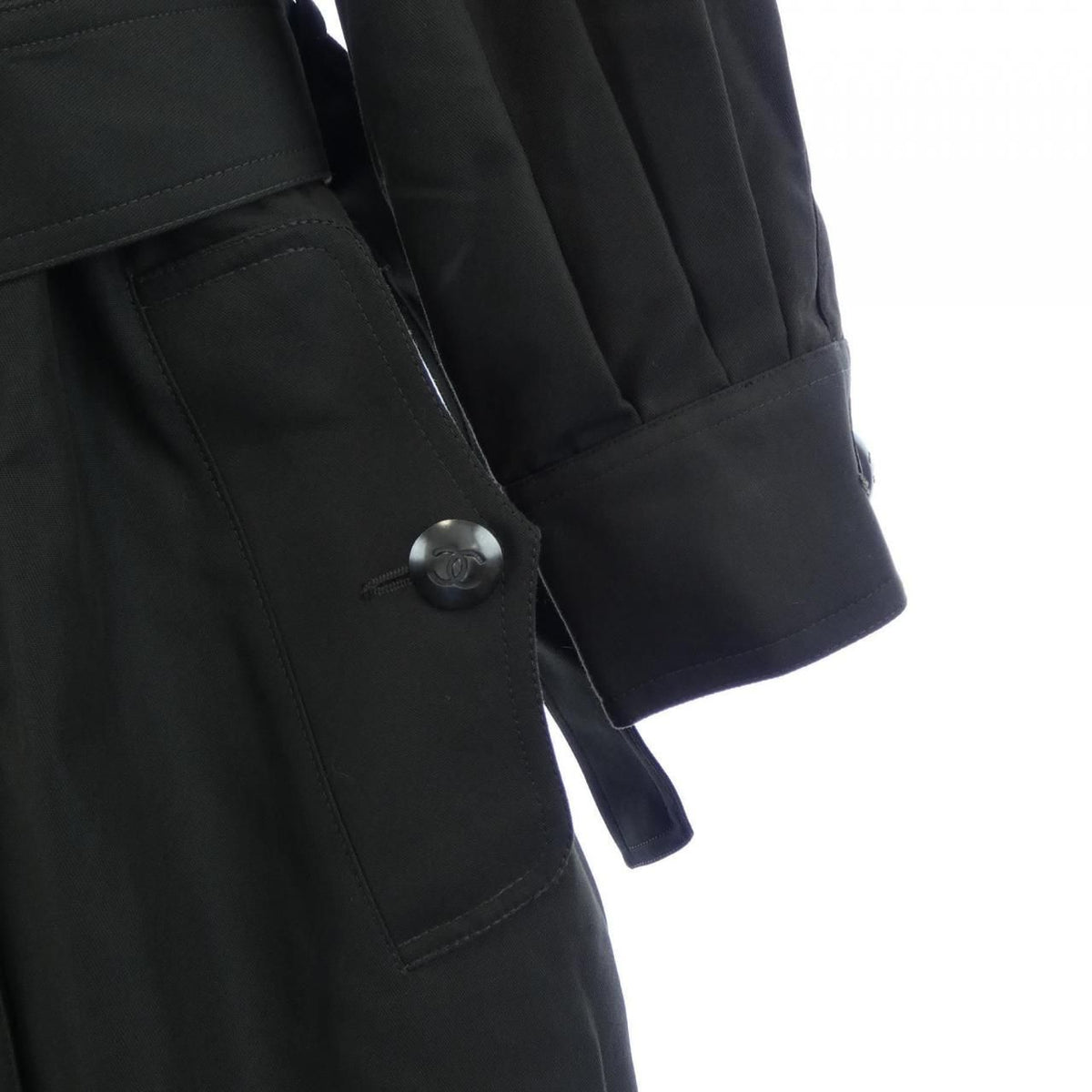 Chanel 97A Vintage Trench Coat — view 5