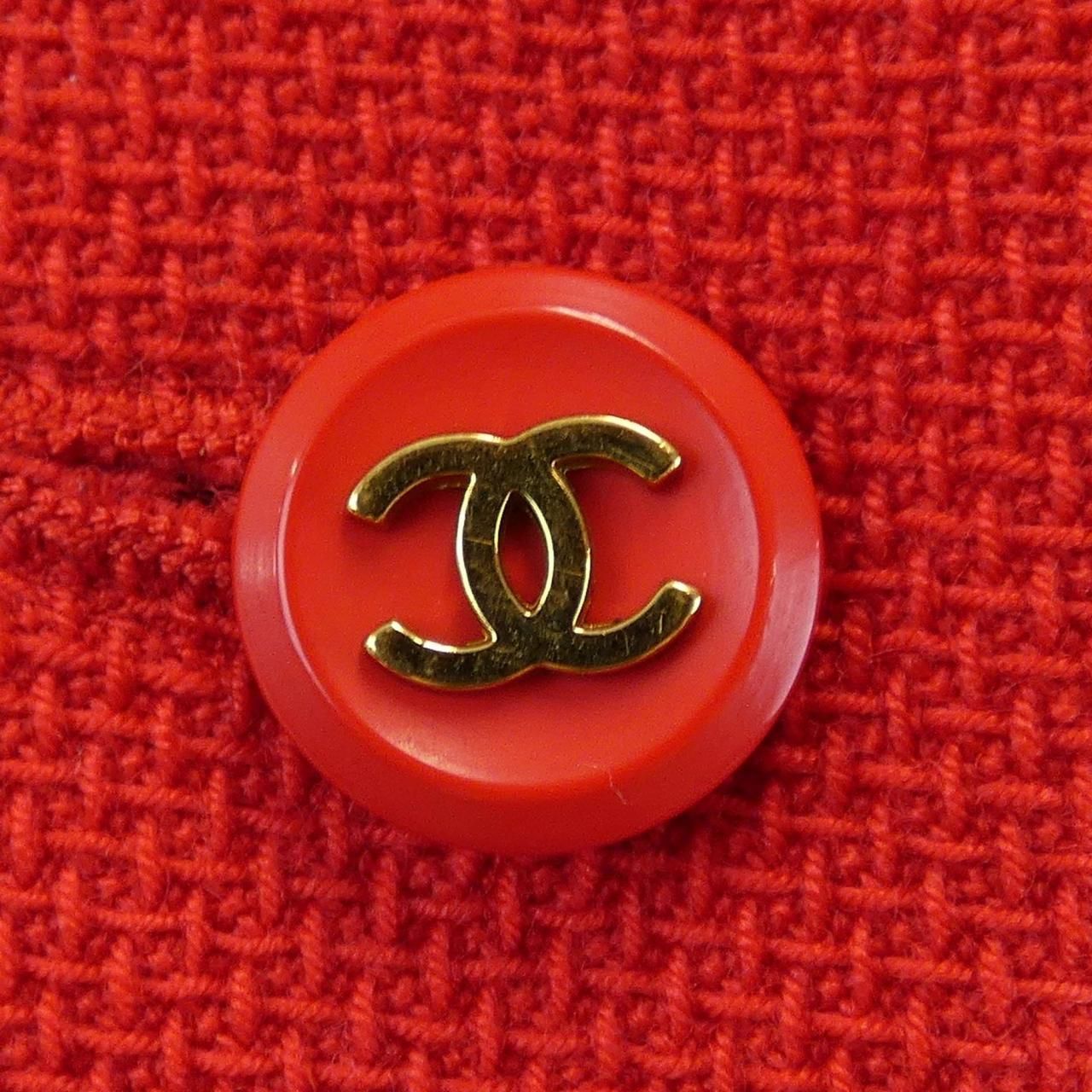 Chanel Vintage Suit — view 8