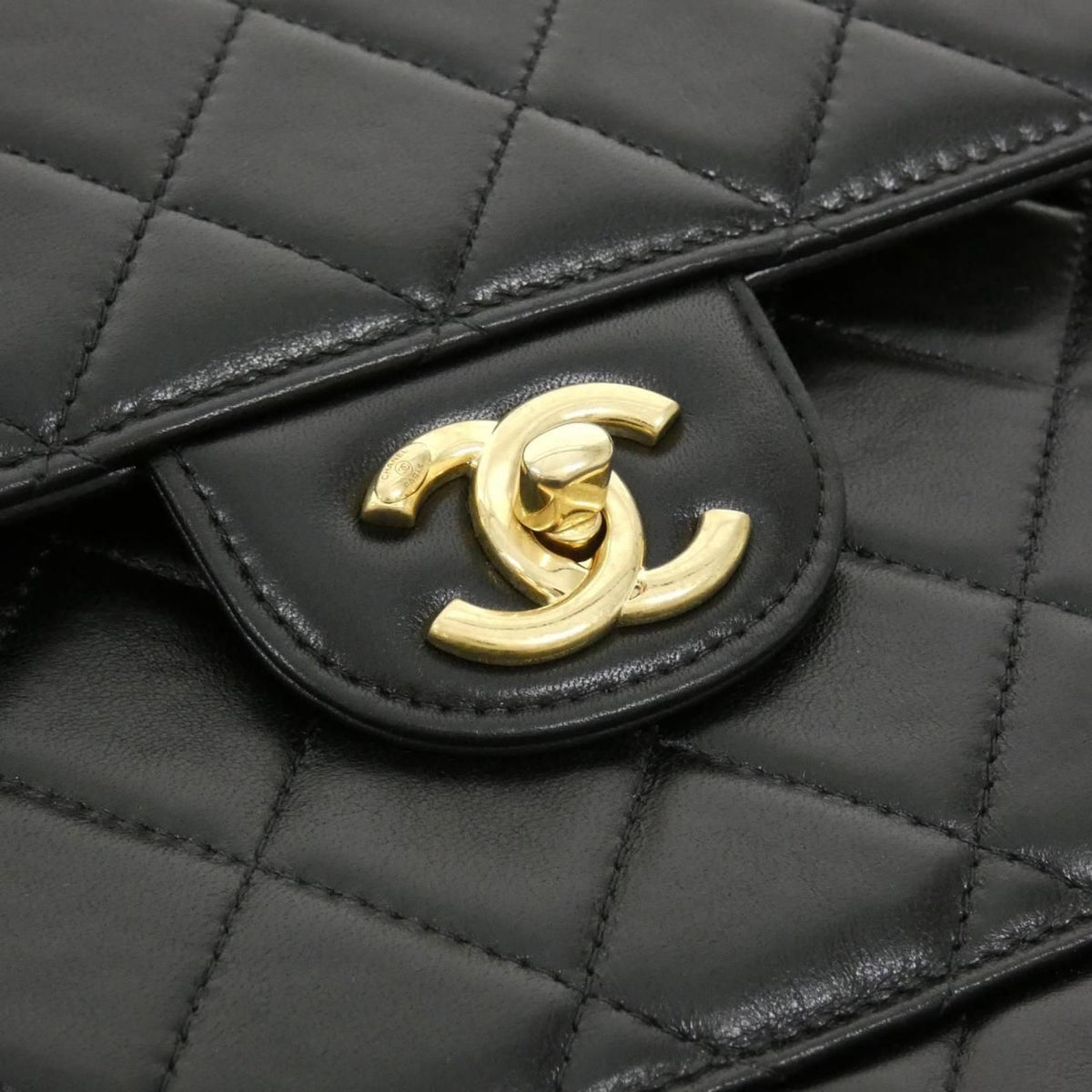 Chanel Bag Handbag Black — view 5