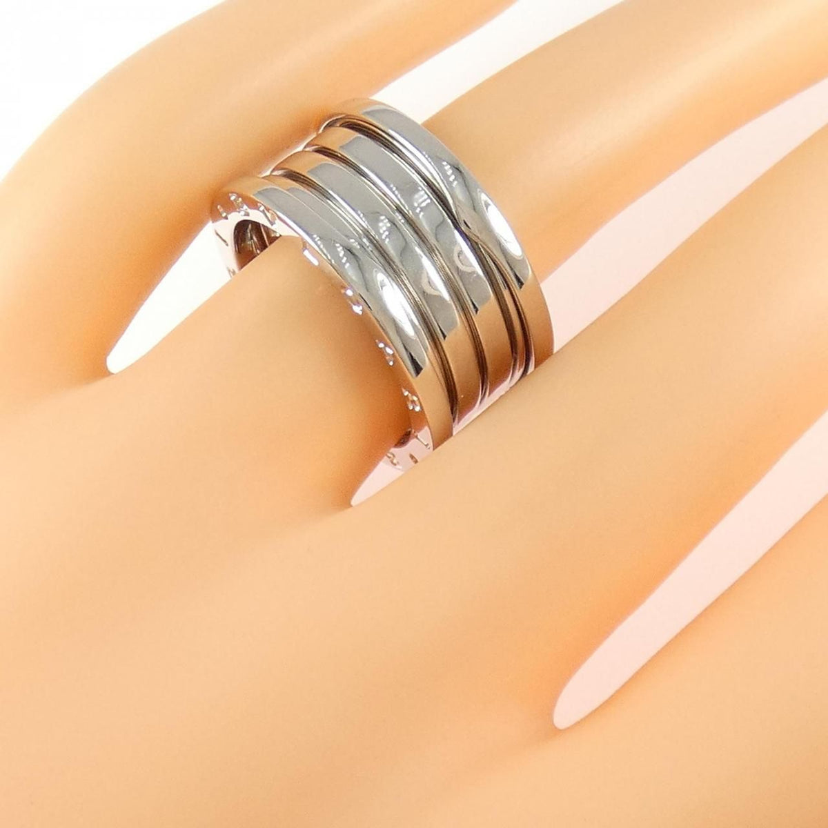 Bvlgari B.zero1 Band Ring White Gold — view 3