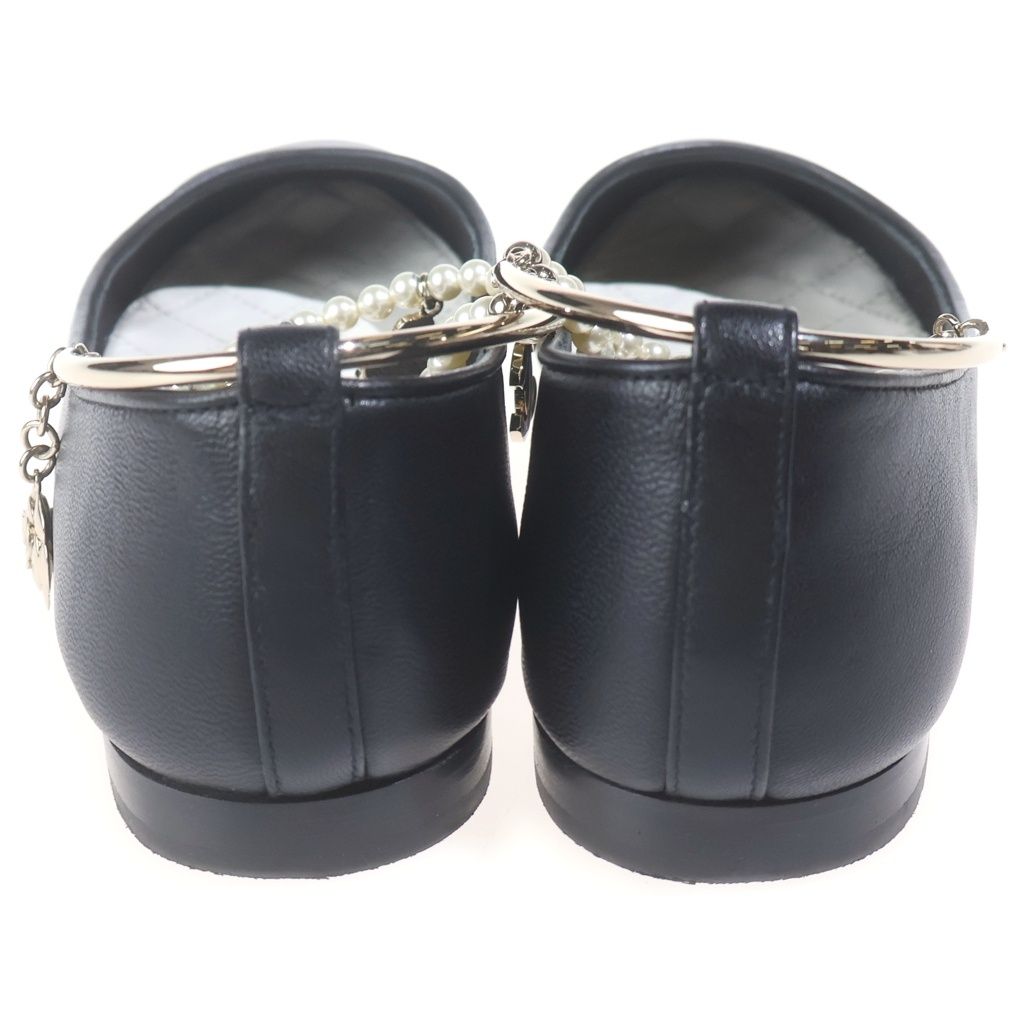 Chanel Ballerina CC Logo Charm Flat Pumps Black — view 3