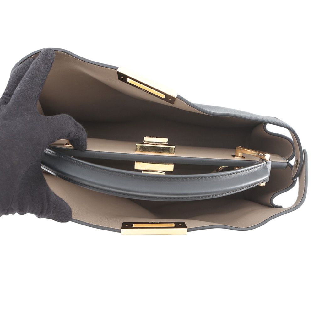 Fendi Peekaboo Essential Leather 2-Way Shoulder Bag Black — view 7