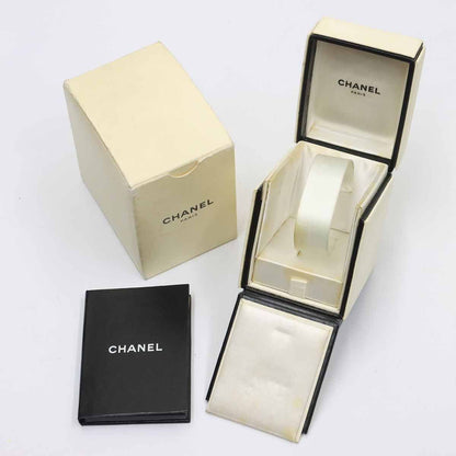 Chanel Mademoiselle Pearl Bracelet M Watch White 18K Yellow Gold Quartz — view 2