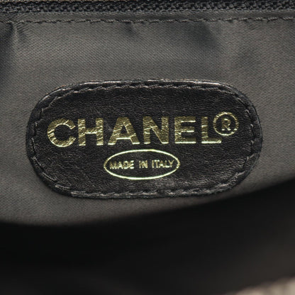 Chanel Handbag CC Logo Black Lambskin Chain — view 4