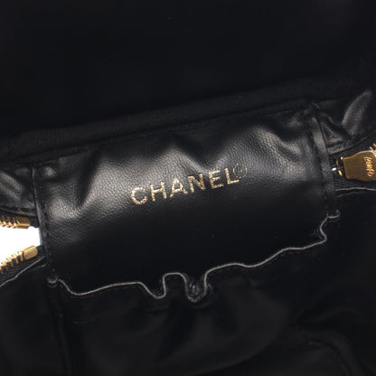 Chanel Handbag CC Logo Black Caviar Leather — view 4