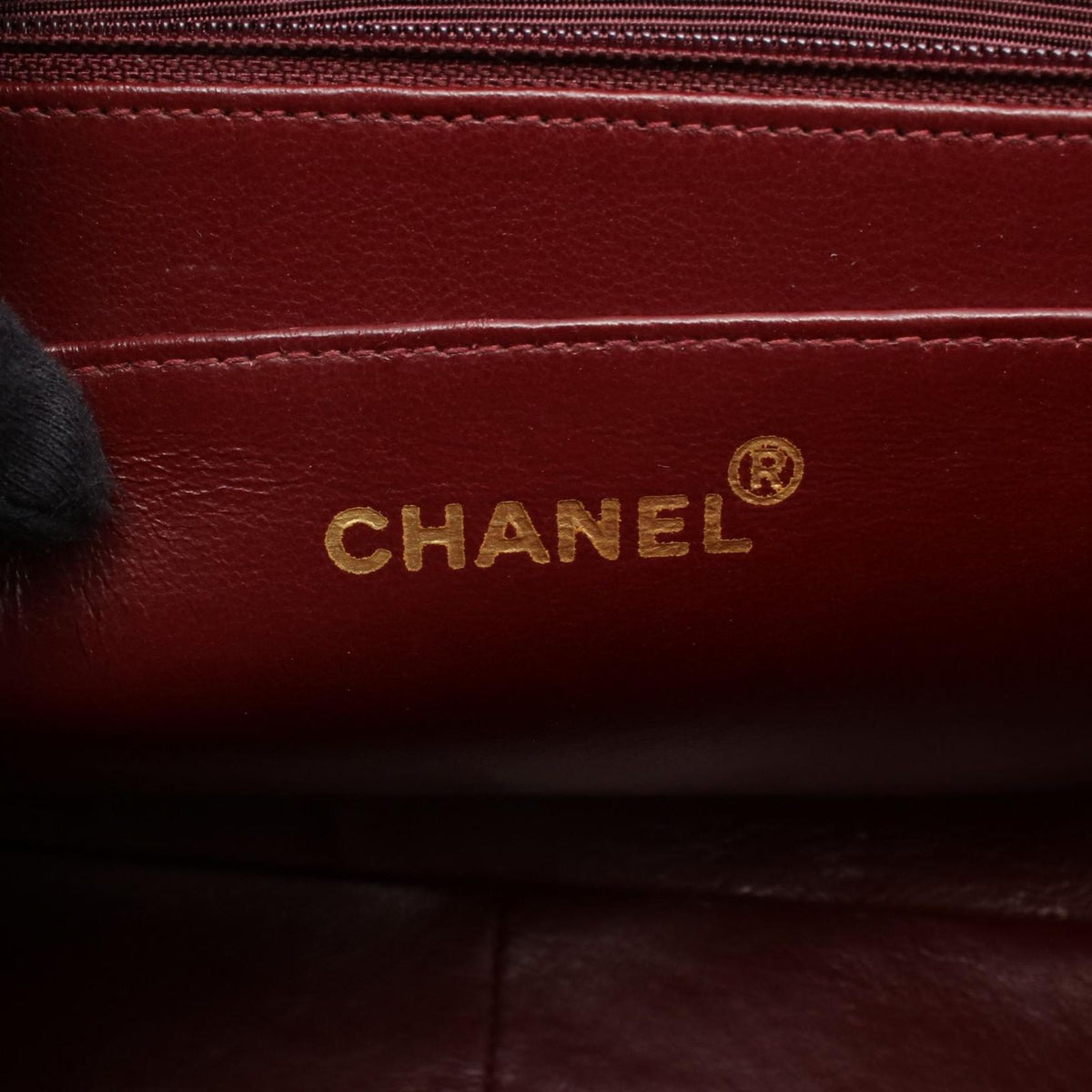 Chanel Shoulder Bag Maxi Quilted 34 Black Lambskin Chain — view 4