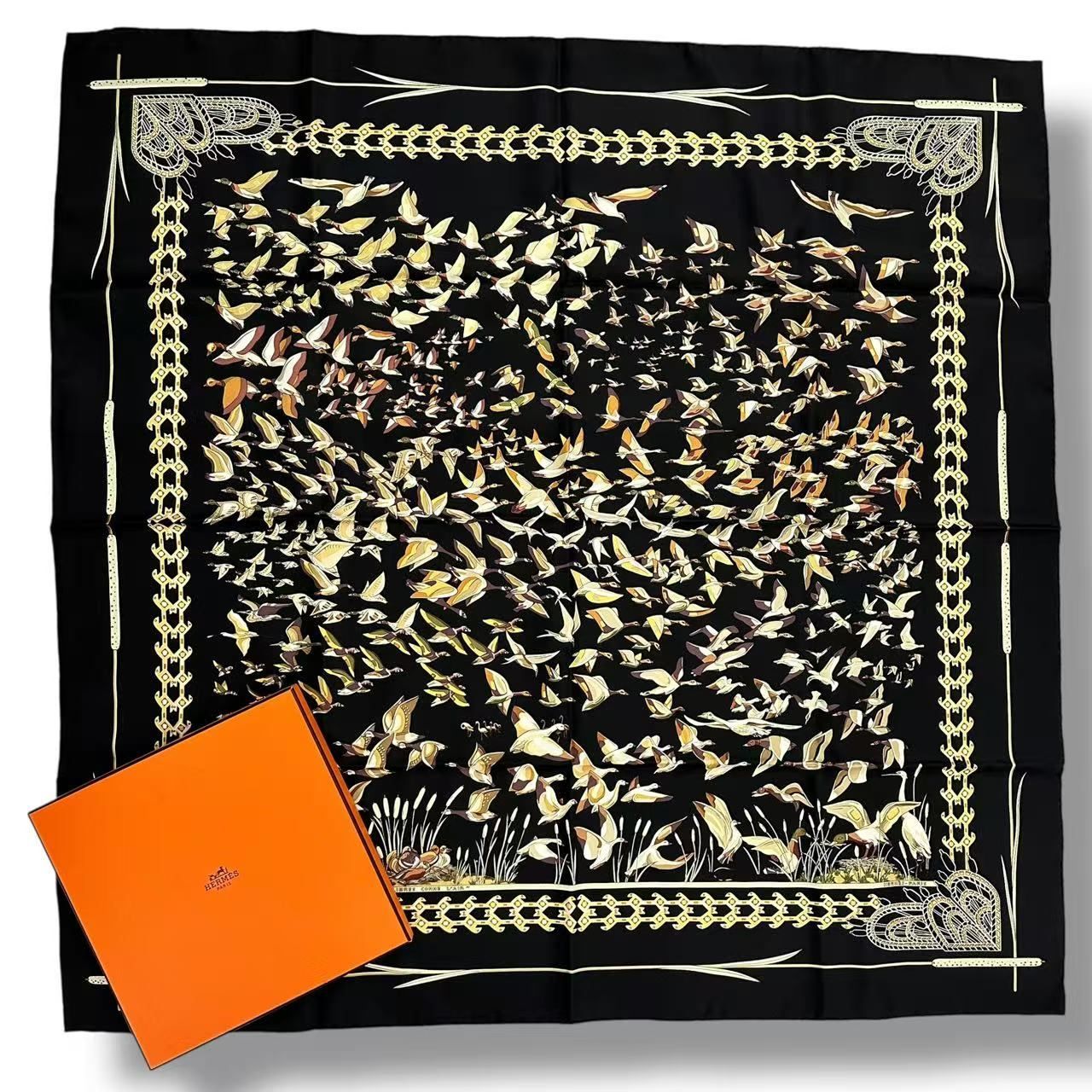Hermes Scarf Silk Carre 90 Libres Comme L'air the Sky Is Black