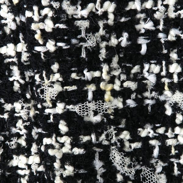 Chanel 09P Skirt White — view 5