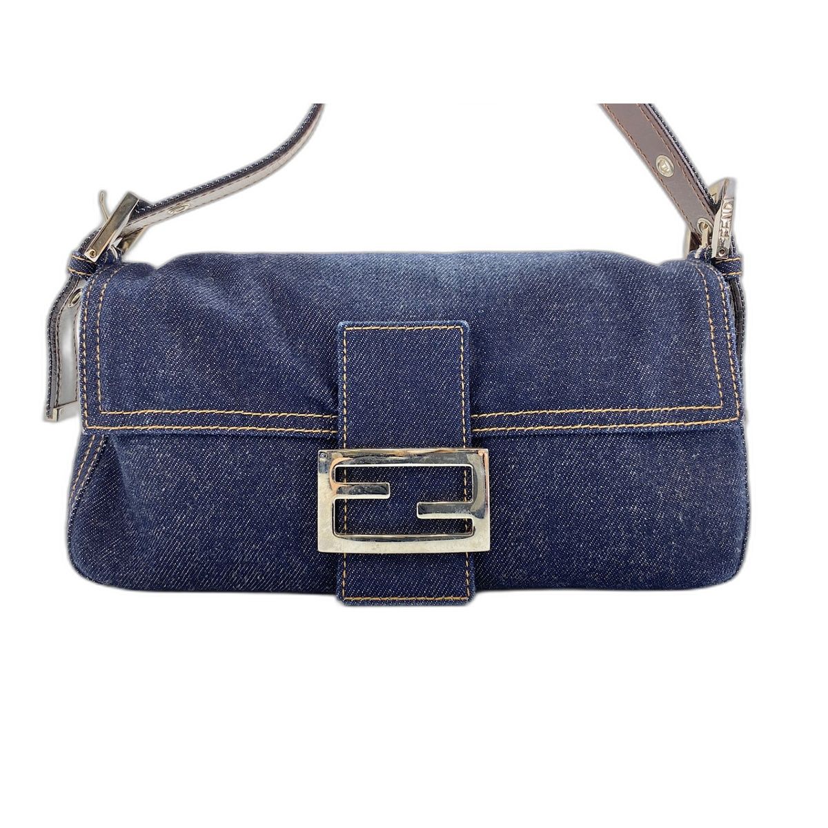 Fendi Handbag Mamma Bucket Bag — view 2