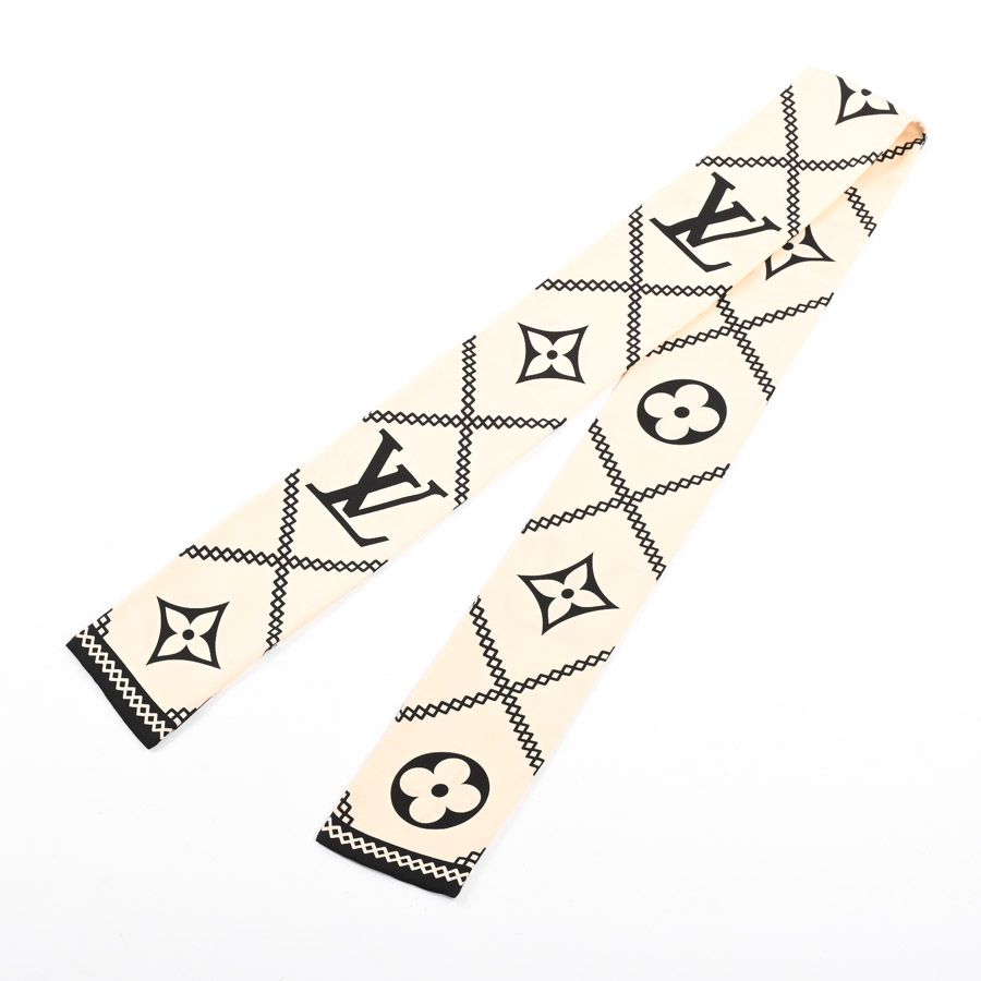 Louis Vuitton Scarf Bandeau Crois John — view 2