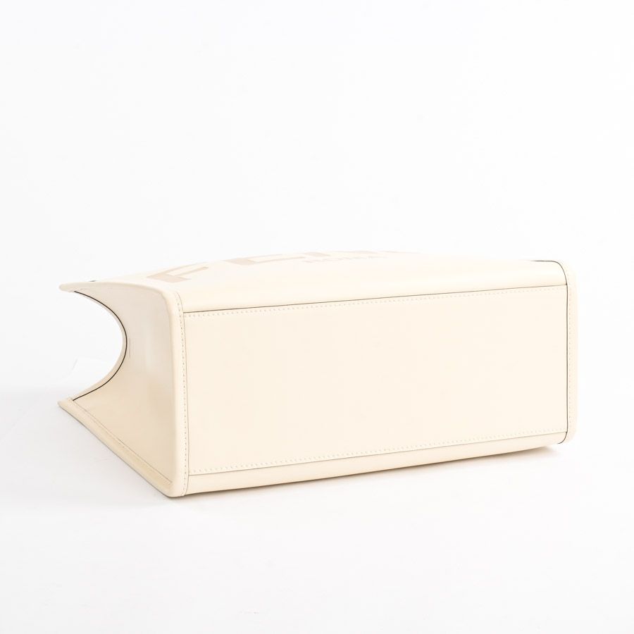 Fendi Tote Bag Sunshine Ivory — view 5