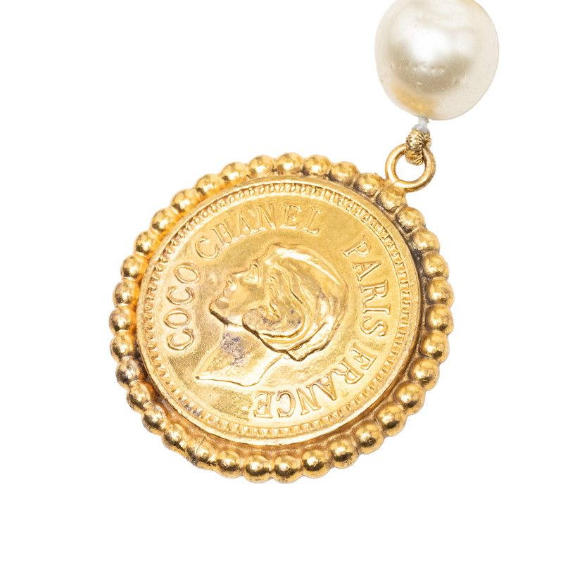 Chanel 31 Rue Cambon Vintage Chain Belt Gold Plated Faux Pearl — view 3