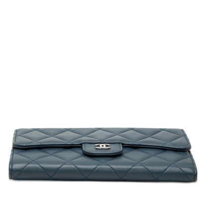 Chanel Quilted CC Logo Wallet Navy Lambskin — view 3