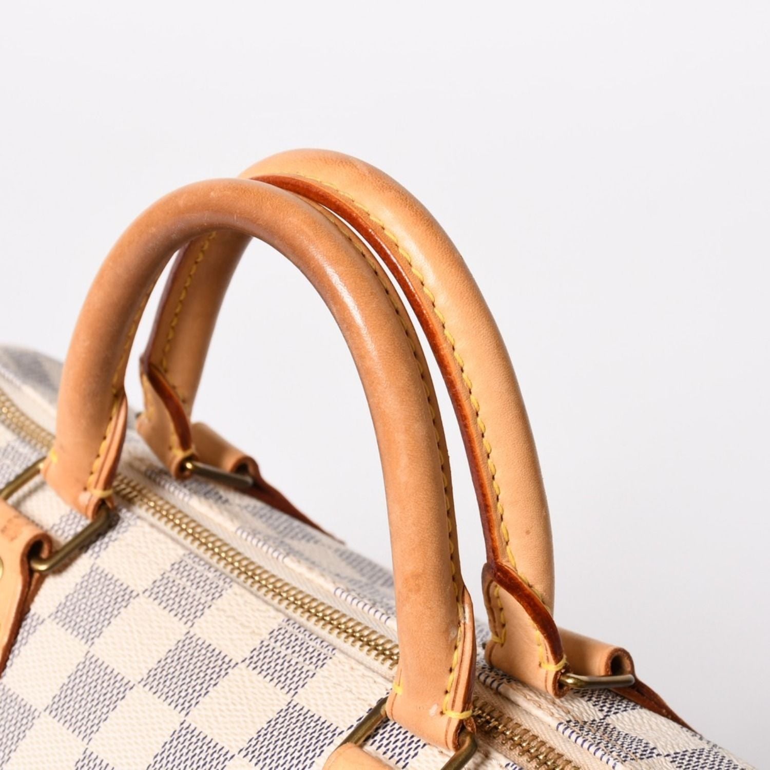 Louis Vuitton Damier Azur Speedy 30 Handbag White Gold Logo — view 6